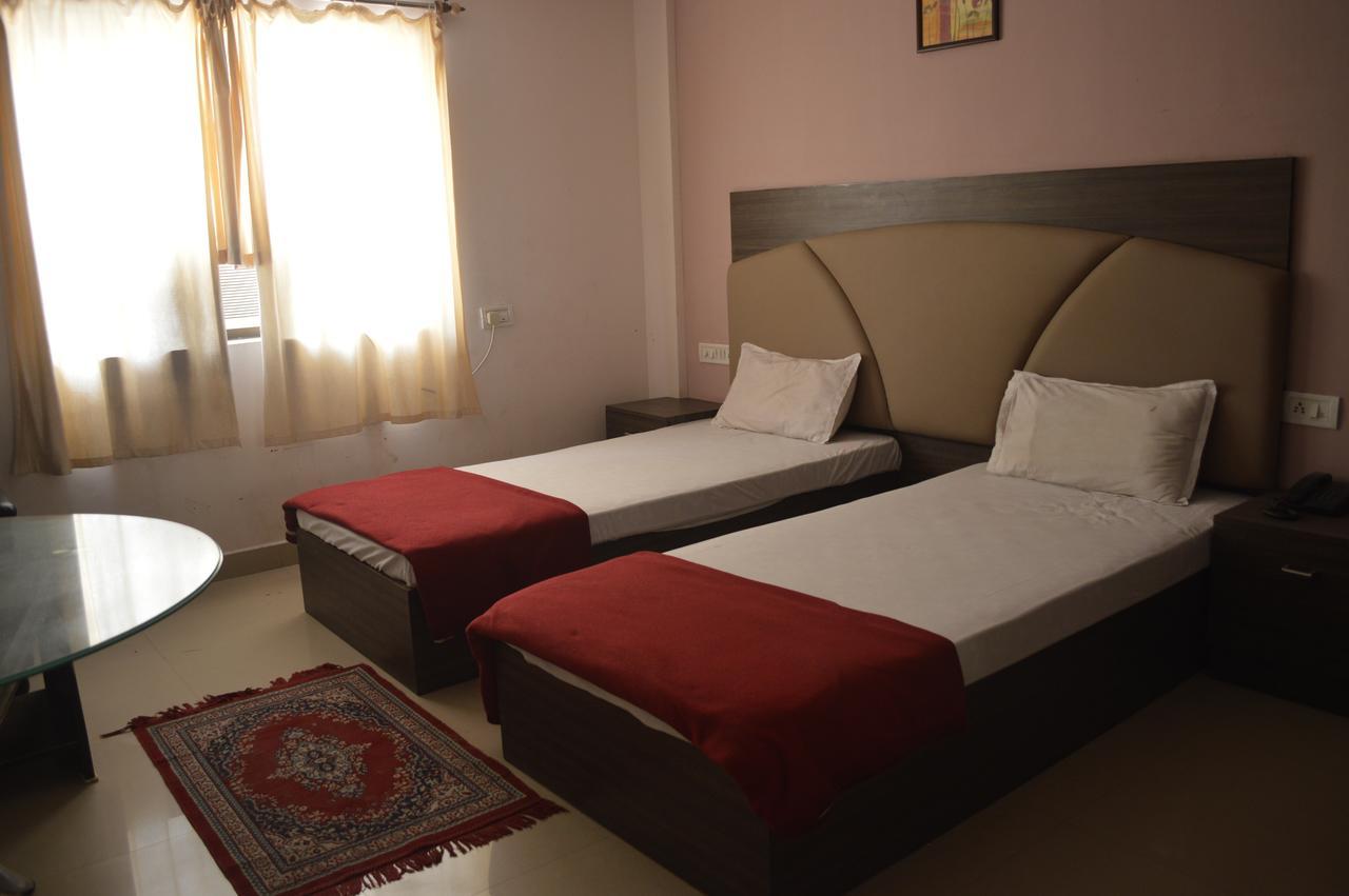 Hotel City Palace Brahmapur Δωμάτιο φωτογραφία