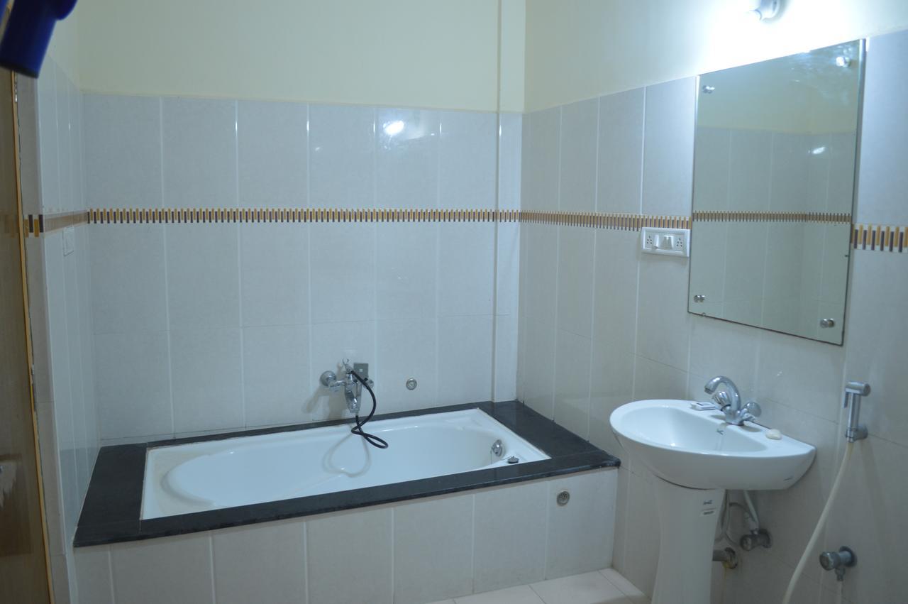 Hotel City Palace Brahmapur Δωμάτιο φωτογραφία